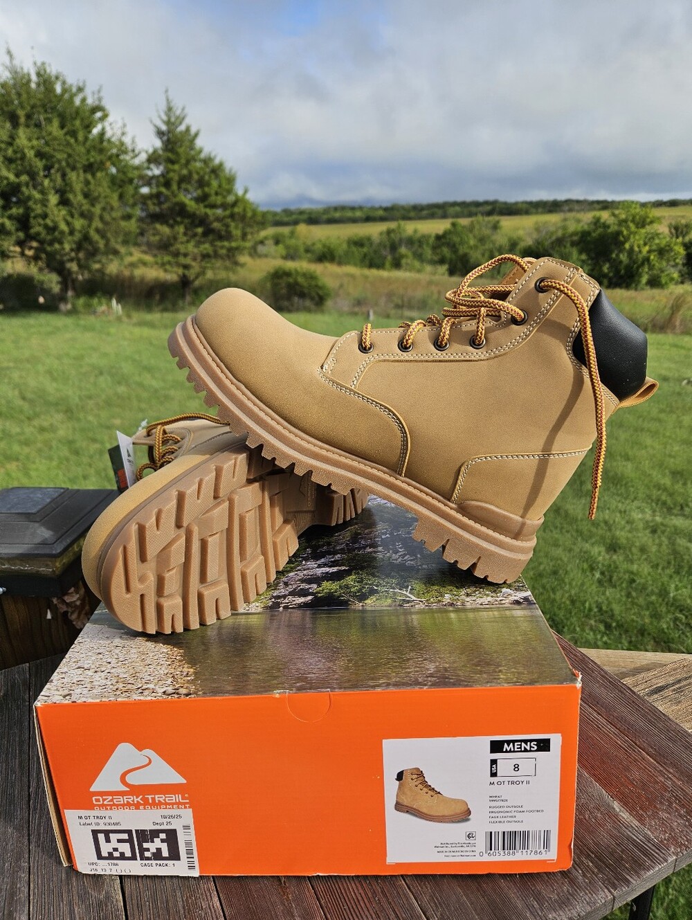 Ozark Trail Troy II Men's Size 8 Hiking Boots New NIB Casual Trail Wheat Faux Su